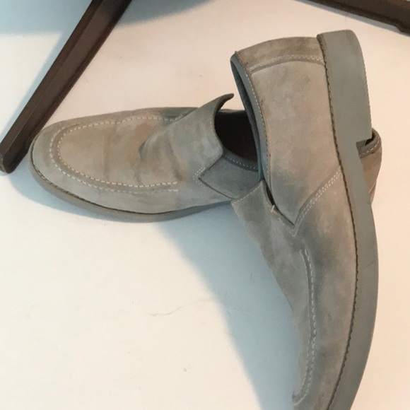 HUSH PUPPIES Men's Grey Suede Reminisce Penny Loafer Style Size US 8.5 GUC - Picture 15 of 16